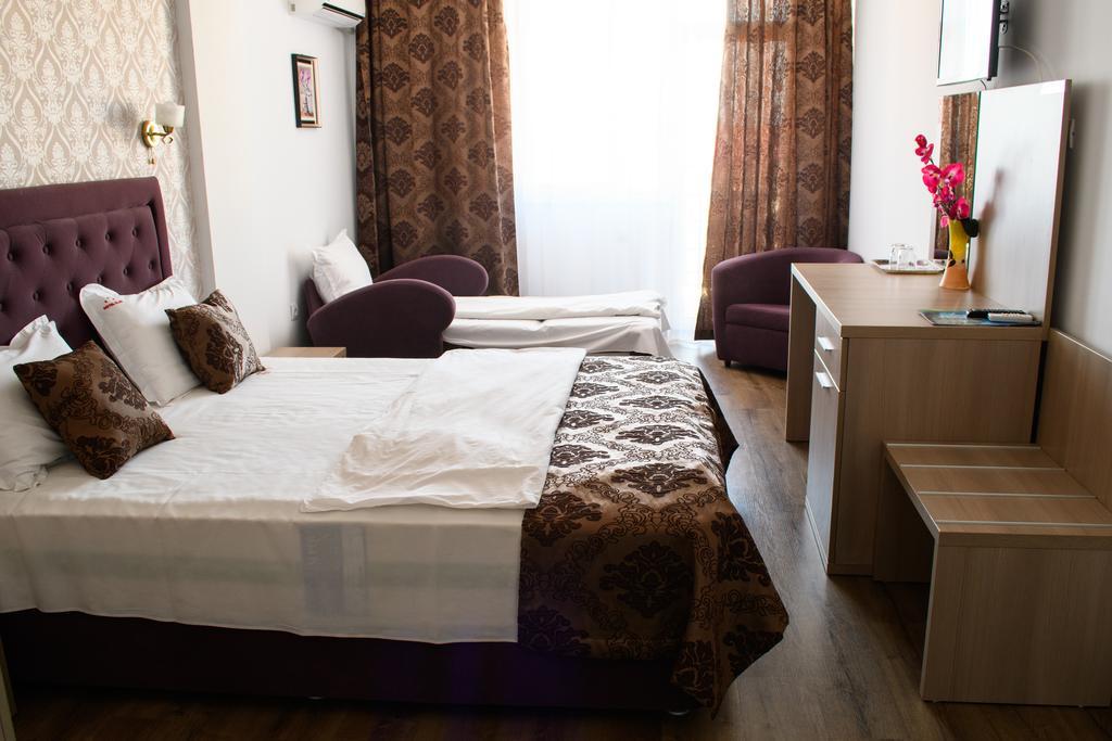 Hotel Clas 艾福雷诺德 外观 照片
